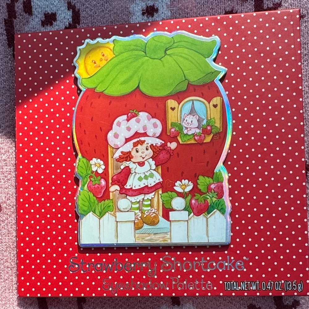 Strawberry Shortcake Eyeshadow Palette